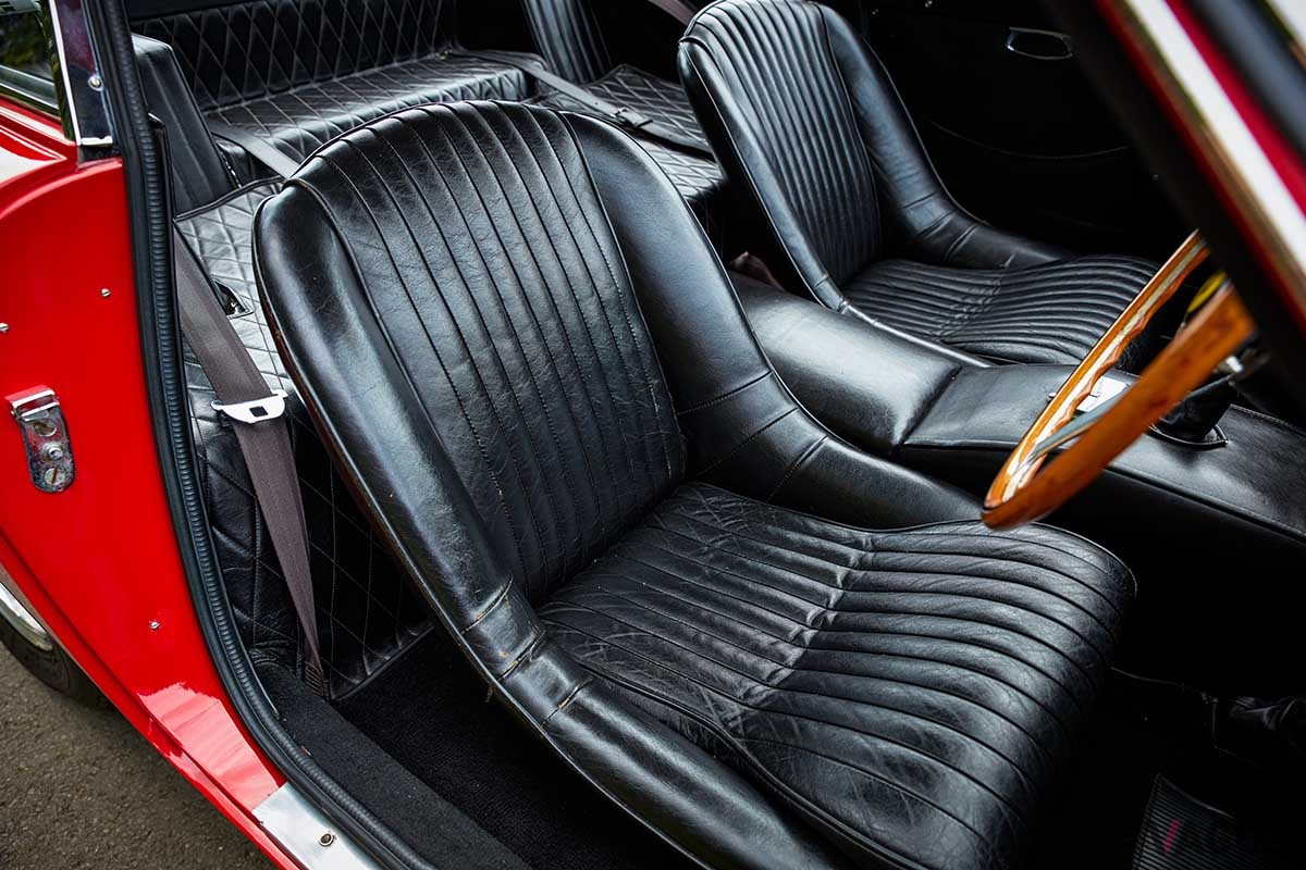 オークションに登場した1964年製フェラーリ「250GT／L」ベルリネッタ ルッソbyスカリエッティTR Tomkins(c)2025 Courtesy of RM Sotheby's