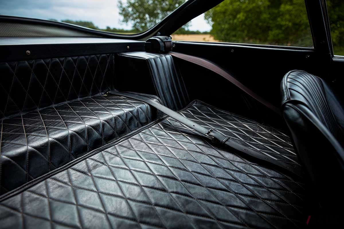 オークションに登場した1964年製フェラーリ「250GT／L」ベルリネッタ ルッソbyスカリエッティTR Tomkins(c)2025 Courtesy of RM Sotheby's