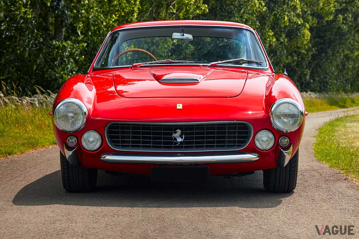 オークションに登場した1964年製フェラーリ「250GT／L」ベルリネッタ ルッソbyスカリエッティTR Tomkins(c)2025 Courtesy of RM Sotheby's