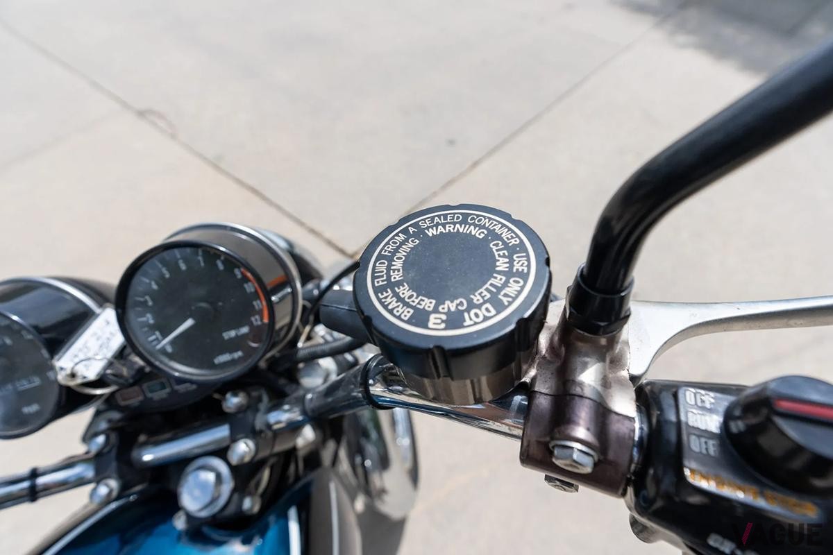 米国オークションに登場、落札された1975年式カワサキ「Z1 900」