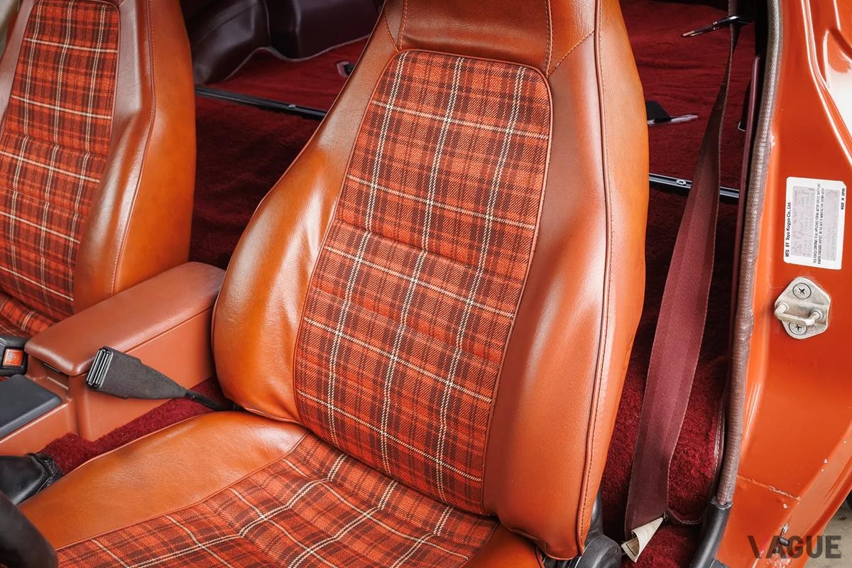 米国のオンラインオークションに出品中の1979年式マツダ初代「RX-7」（米国仕様）