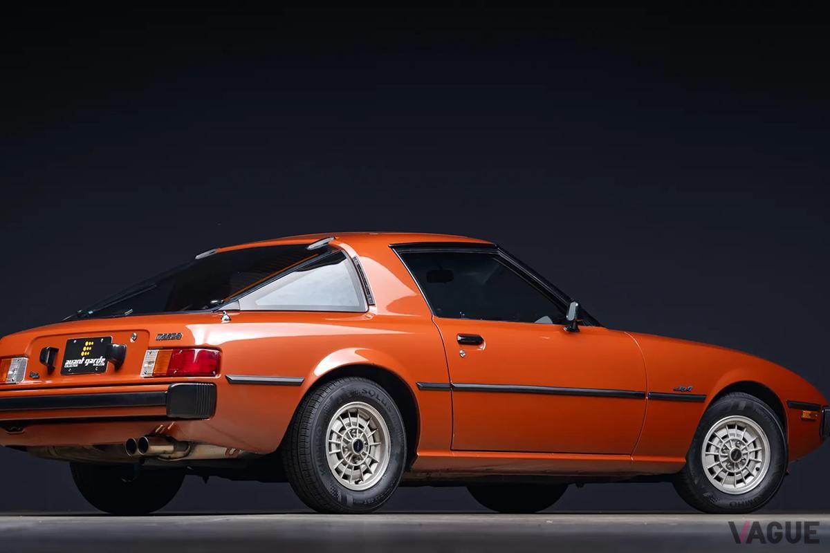 米国のオンラインオークションに出品中の1979年式マツダ初代「RX-7」（米国仕様）