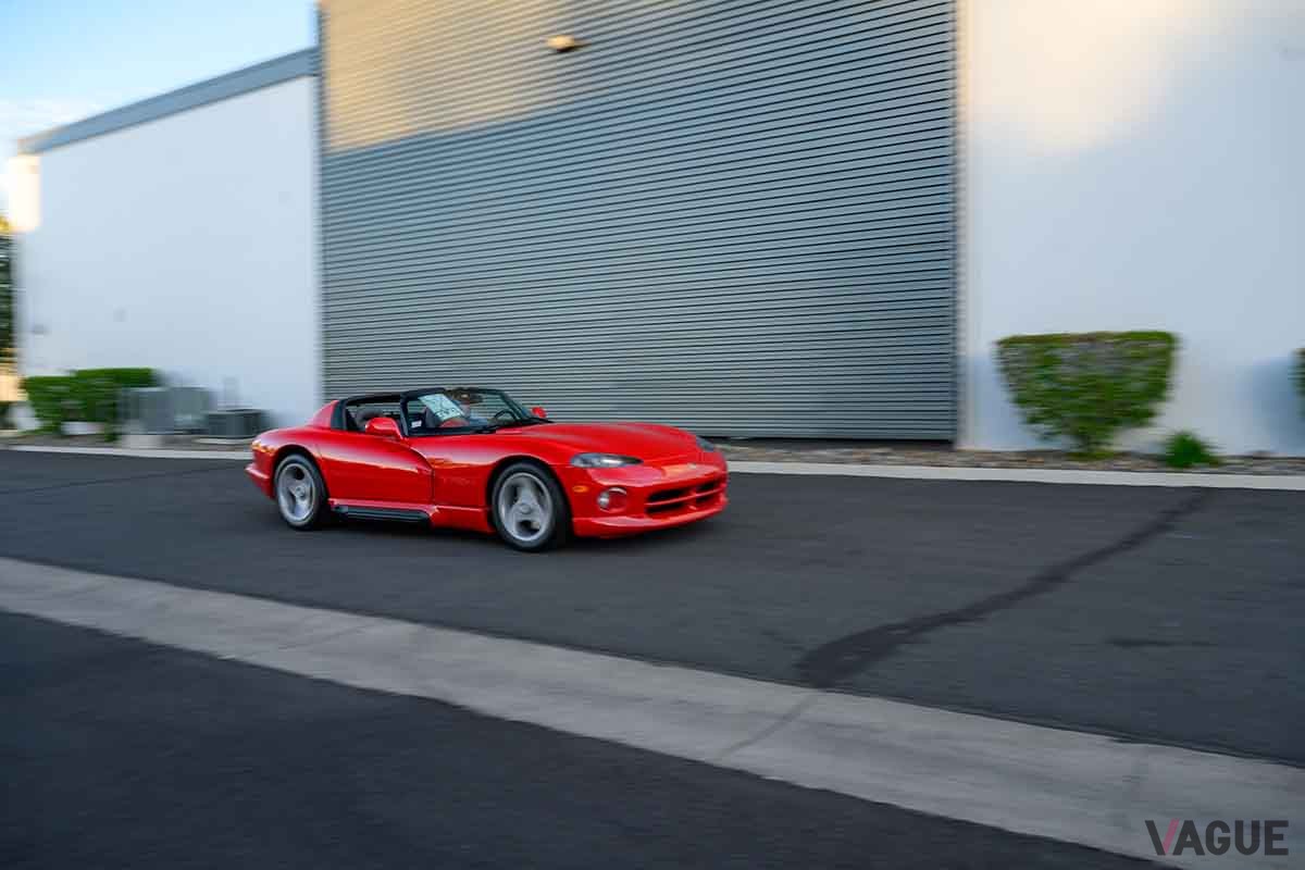 (オークションで14万8500USドルで落札された1992年式ダッジ「バイパーRT／10」(c)2025 Courtesy of RM Sotheby'sc)2025 Courtesy of RM Sotheby's