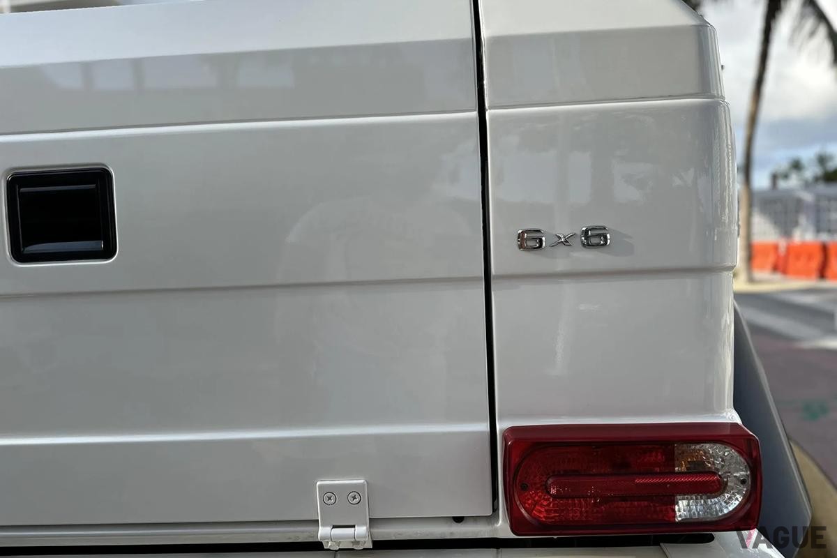 米国オンラインオークションに登場、約9200万円で落札された2014年式メルセデス・ベンツ「G63AMG 6✕6」