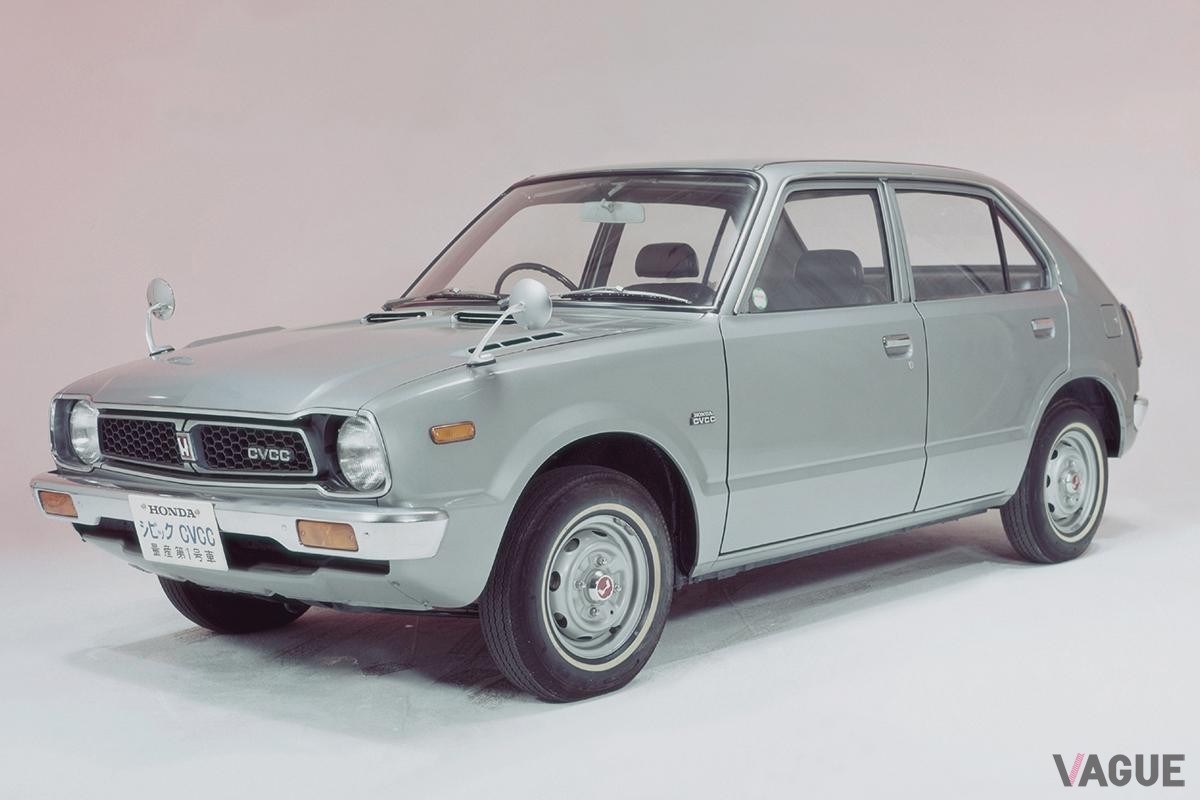 1973年12月12日に発表されたホンダ初代「シビック」 CVCC DX