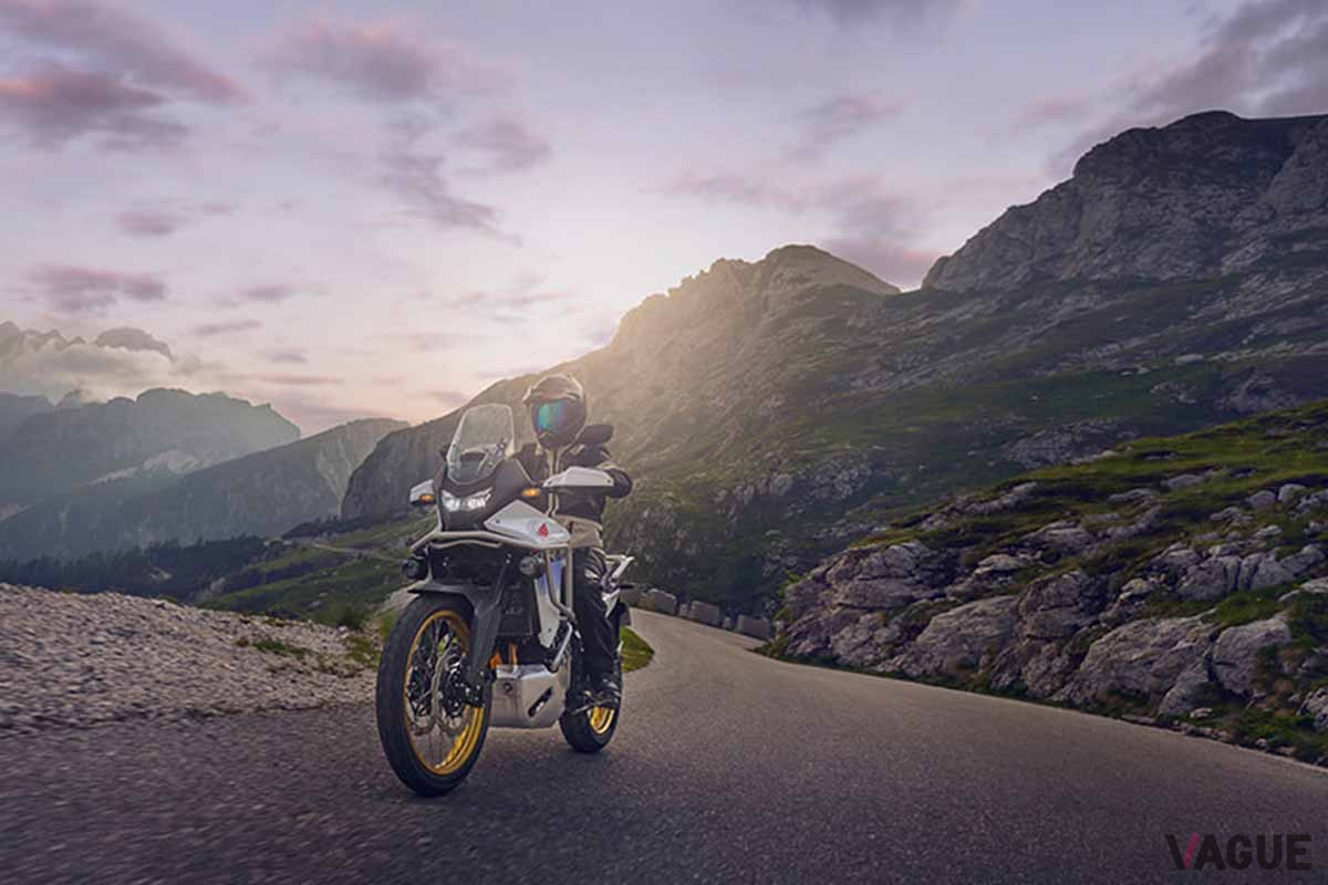 2025年5月に登場したホンダ「XL750トランザルプ」の2025年モデル