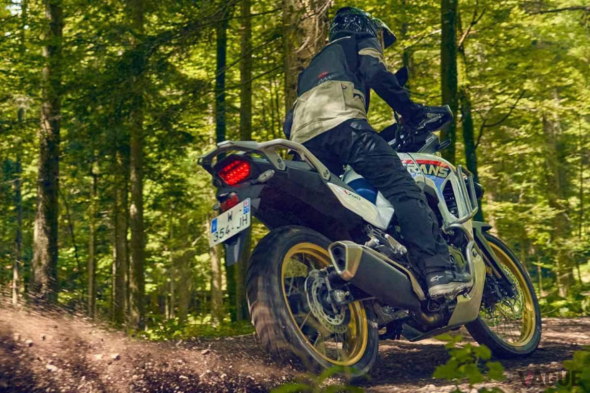 2025年5月に登場したホンダ「XL750トランザルプ」の2025年モデル