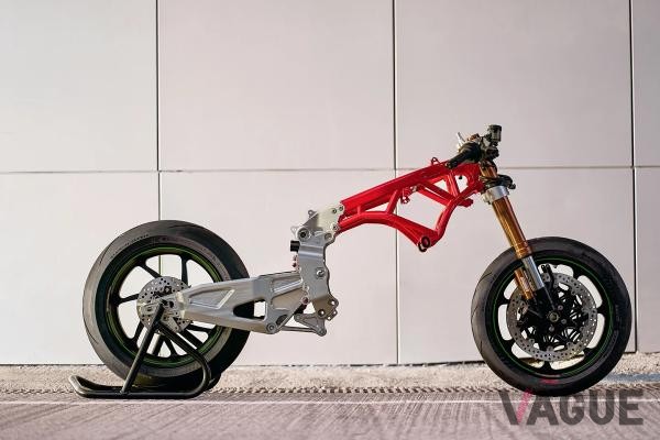 9月1日に日本で発売する予定のビモータ新型「KB998 Rimini（リミニ）」