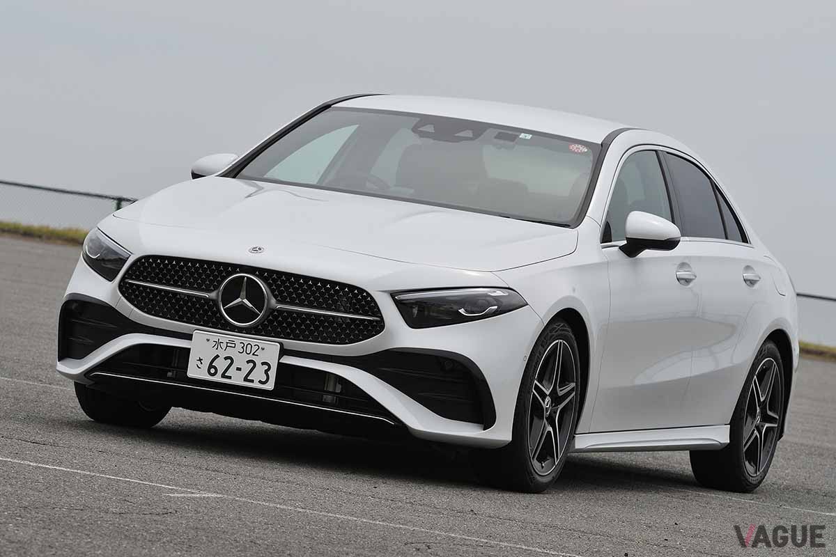 メルセデス・ベンツ「A180セダン」