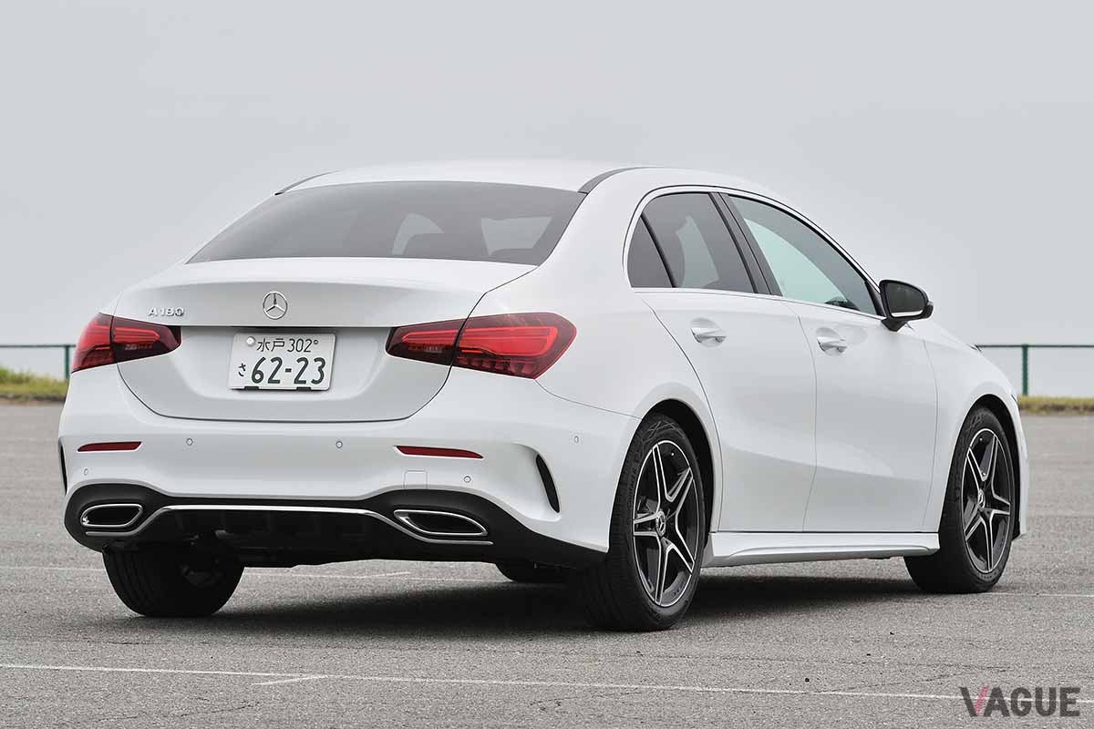 メルセデス・ベンツ「A180セダン」