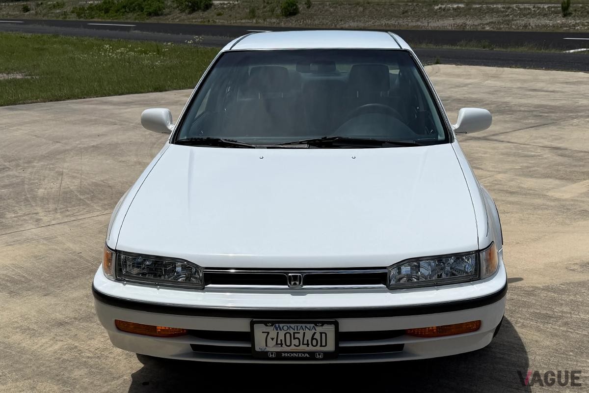 米国オークションに登場、落札された1992年式ホンダ「アコード」LXセダン