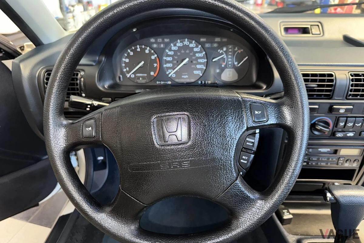 米国オークションに登場、落札された1992年式ホンダ「アコード」LXセダン