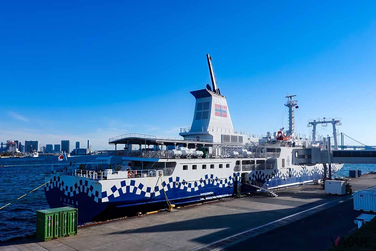 東京と伊豆諸島を結ぶ東海汽船