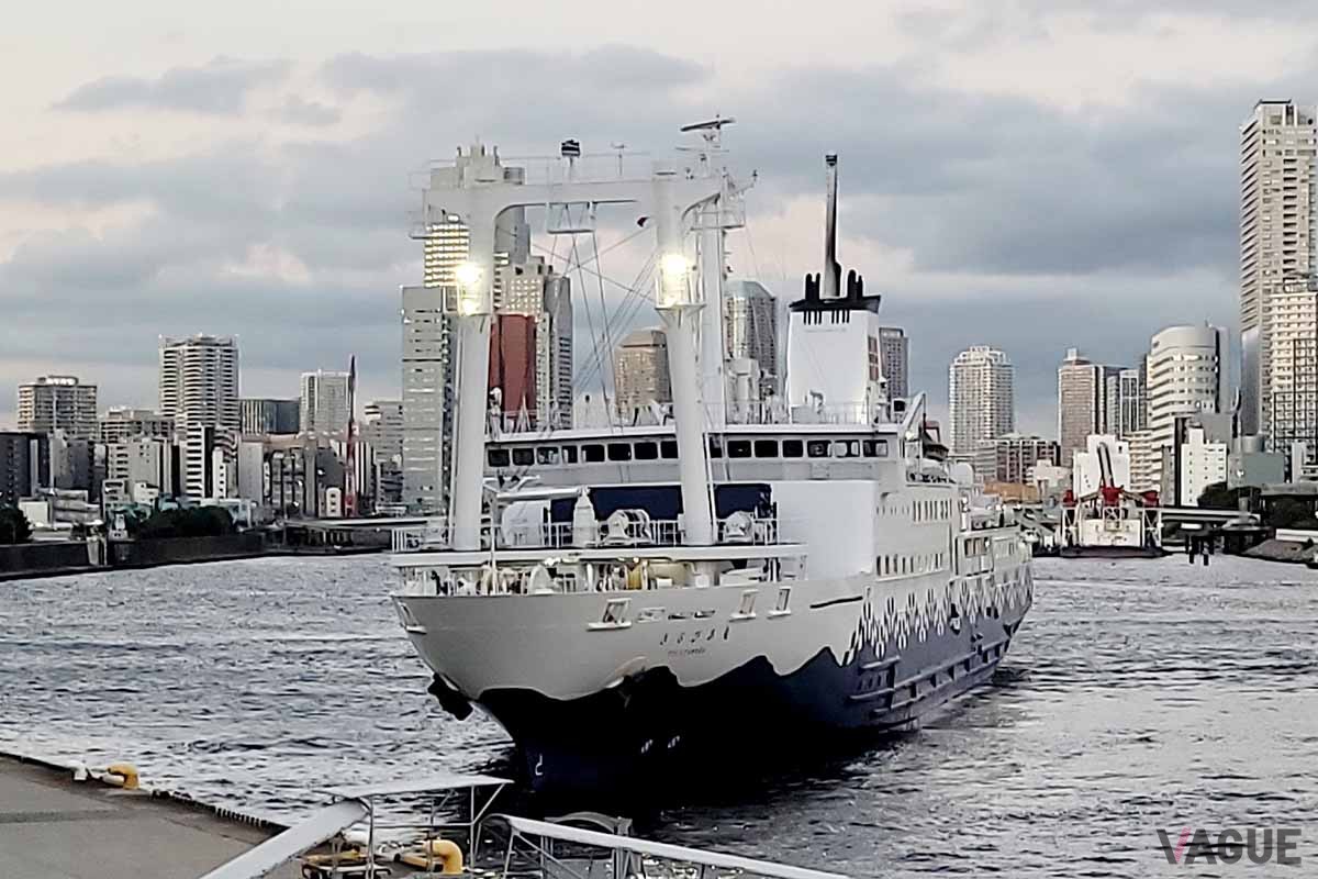東京と伊豆諸島を結ぶ東海汽船