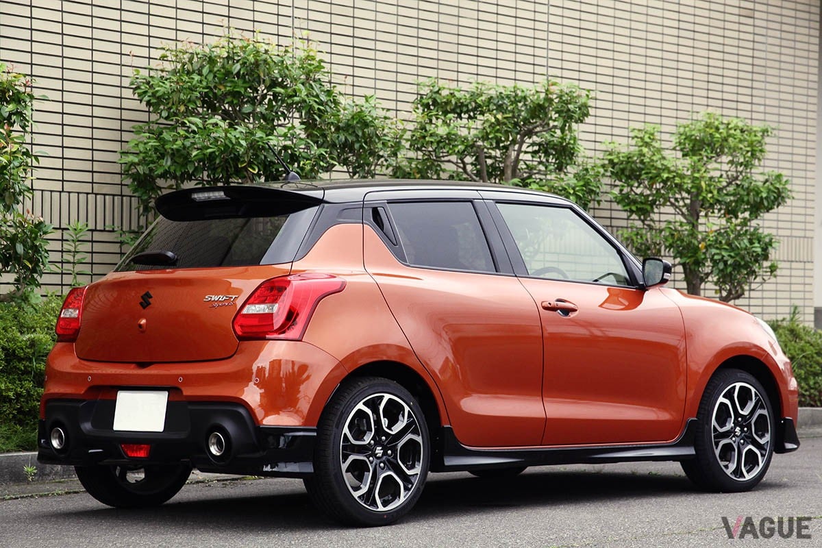 クルマの基本性能の高さに加え、操る楽しさもあわせ持つ4代目の現行型「スイフトスポーツ（ZC33S型）」は2017年にデビュー