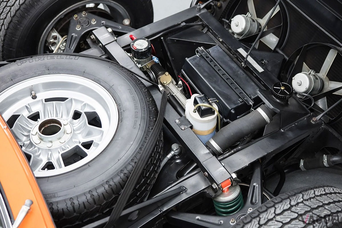 1971年式ランボルギーニ「ミウラ P400SV」（C）Broad Arrow Auctions LLC.