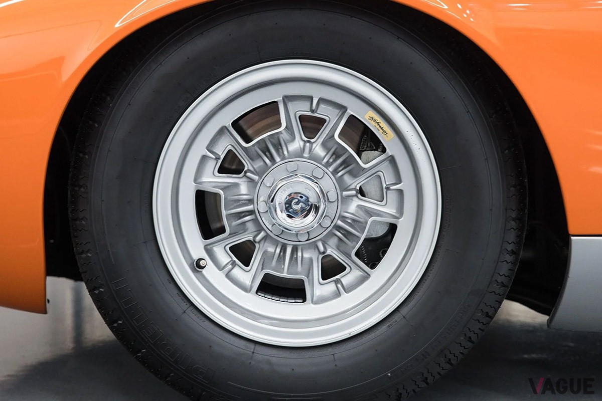 1971年式ランボルギーニ「ミウラ P400SV」（C）Broad Arrow Auctions LLC.