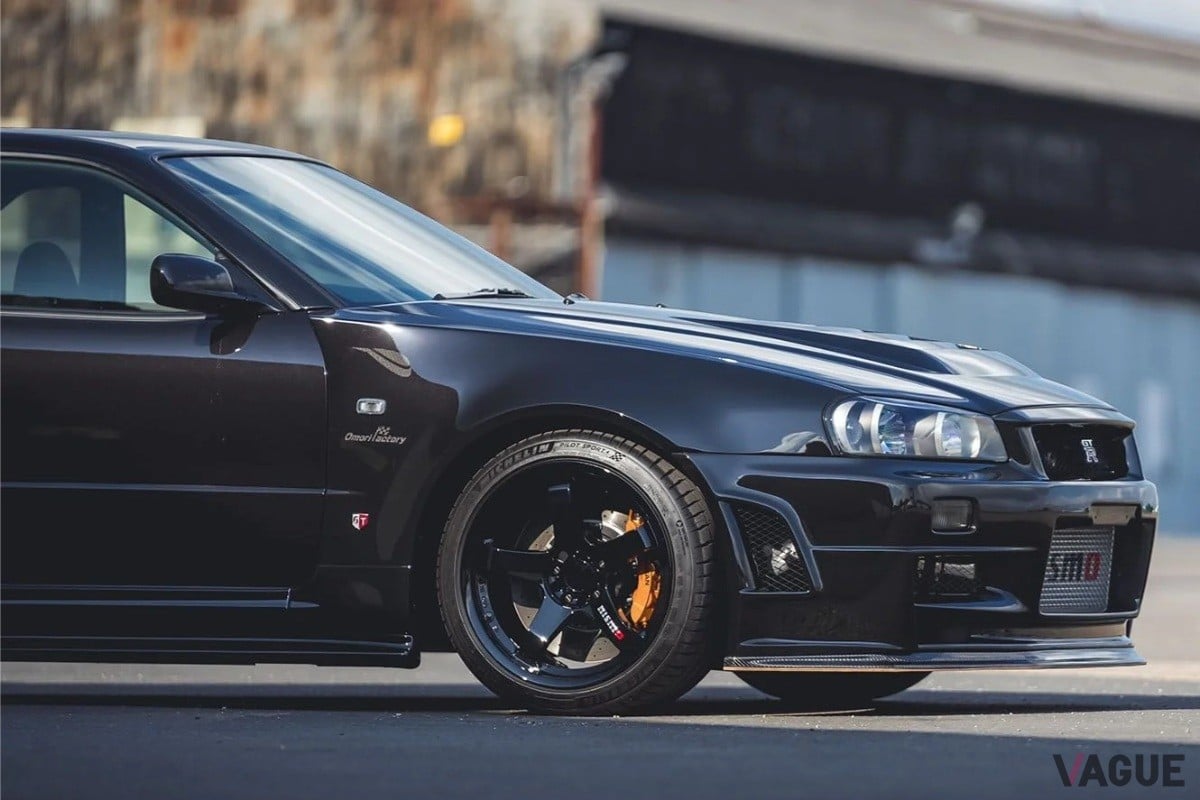 価格高騰が止まらない!? 低走行の極上R34「スカイラインGT-R Vスペック