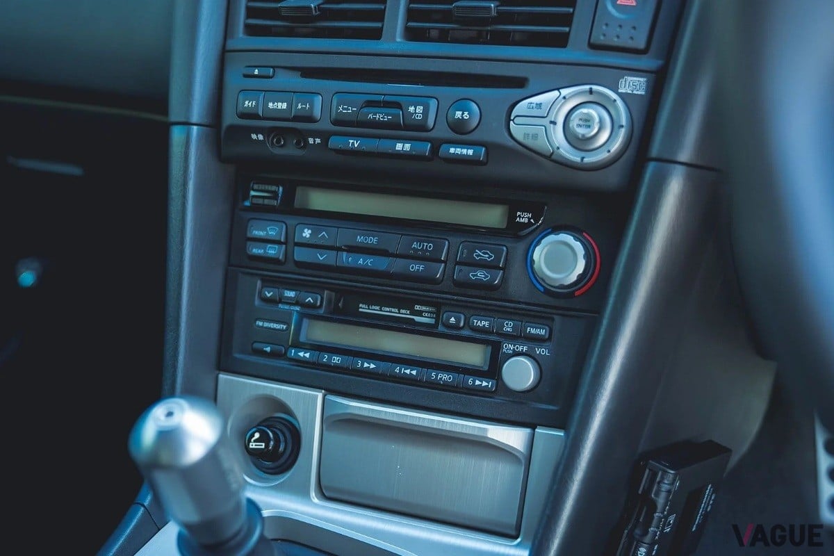 1999年式の日産R34型「スカイラインGT-R Vスペック」