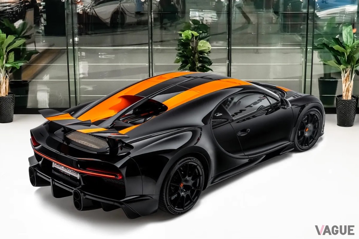 ブガッティ「シロン・スーパースポーツ300+」