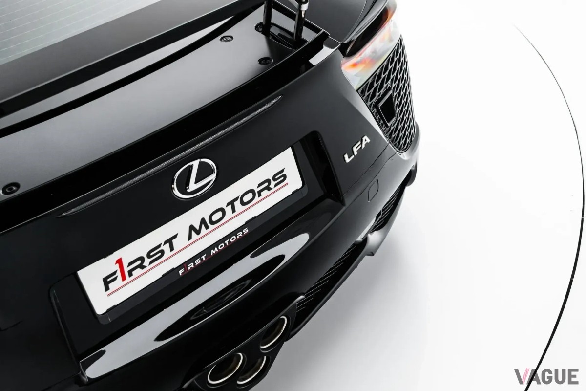 高級品専門の国際マーケットプレイス「JamesEdition」に出品された2012年式レクサス「LFA」