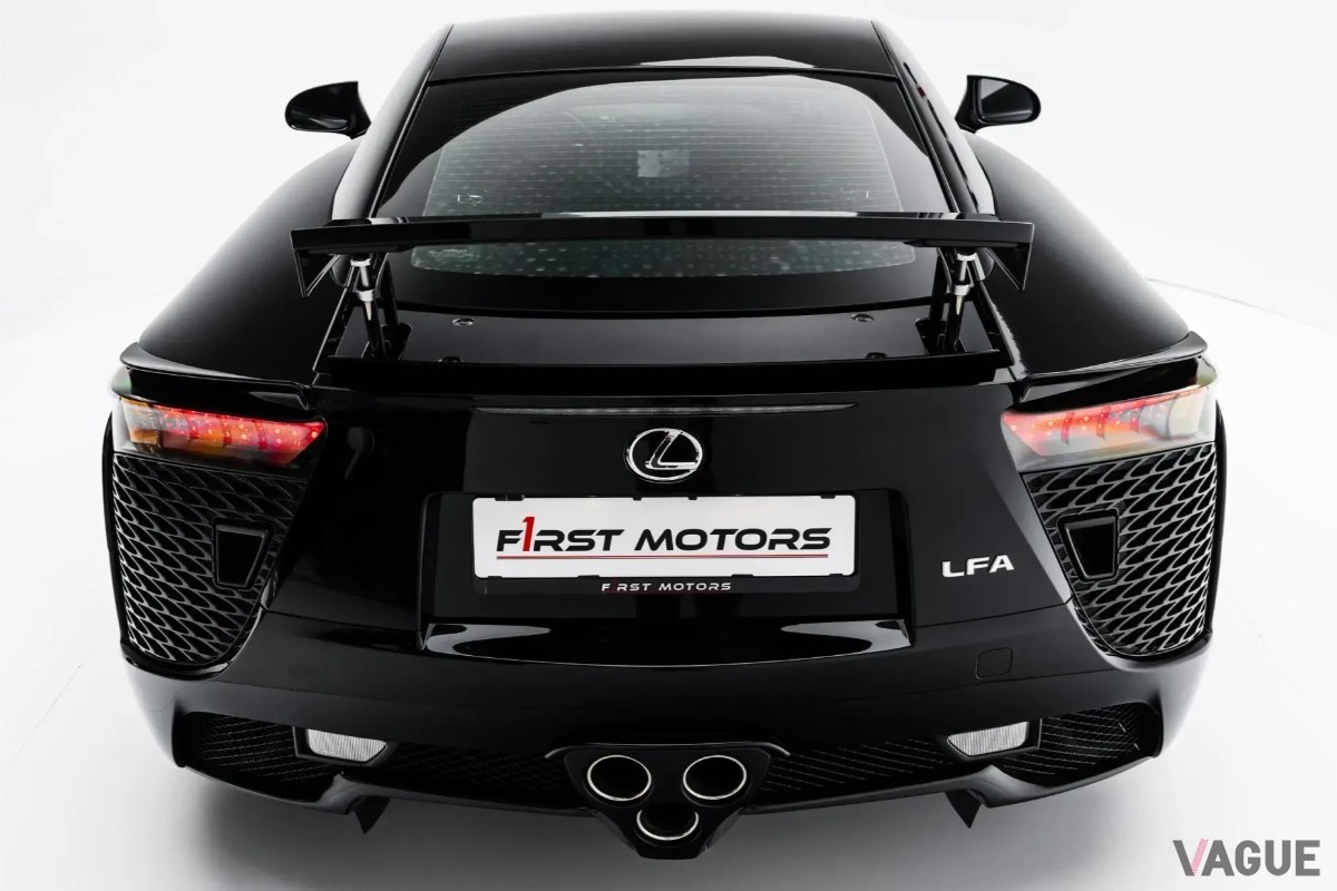 高級品専門の国際マーケットプレイス「JamesEdition」に出品された2012年式レクサス「LFA」