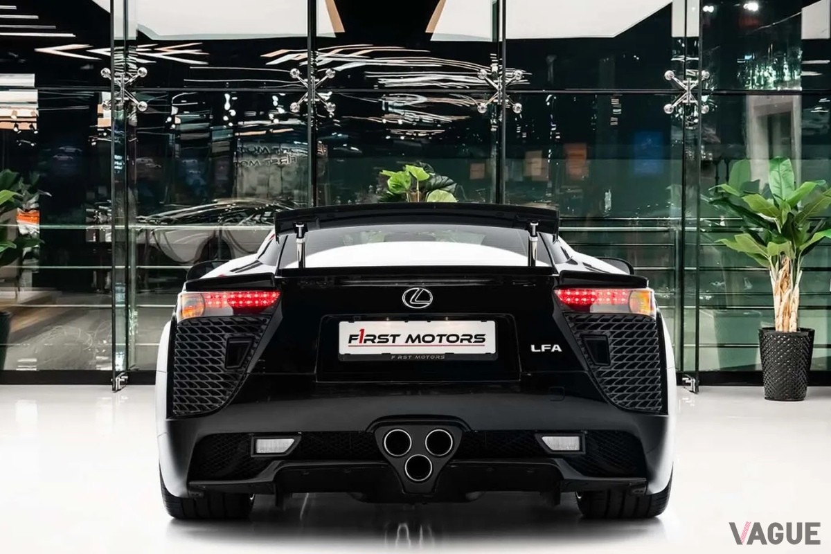 高級品専門の国際マーケットプレイス「JamesEdition」に出品された2012年式レクサス「LFA」