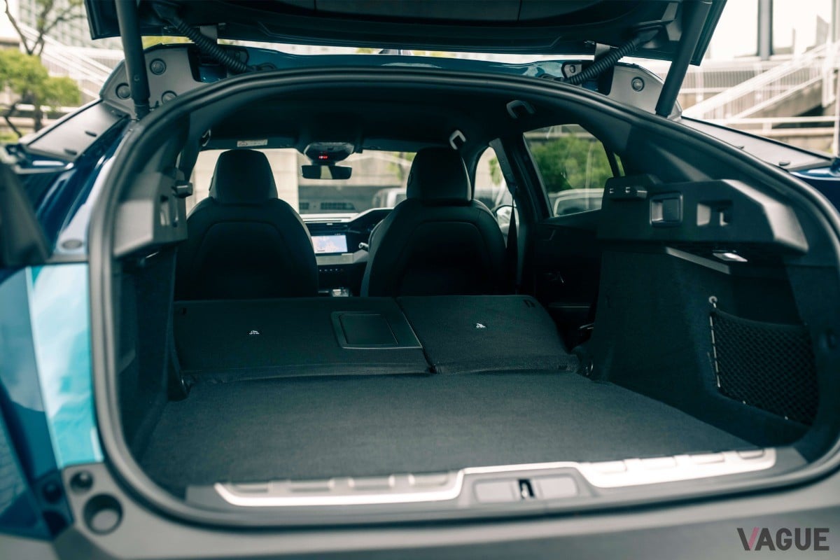 プジョー新型「408」