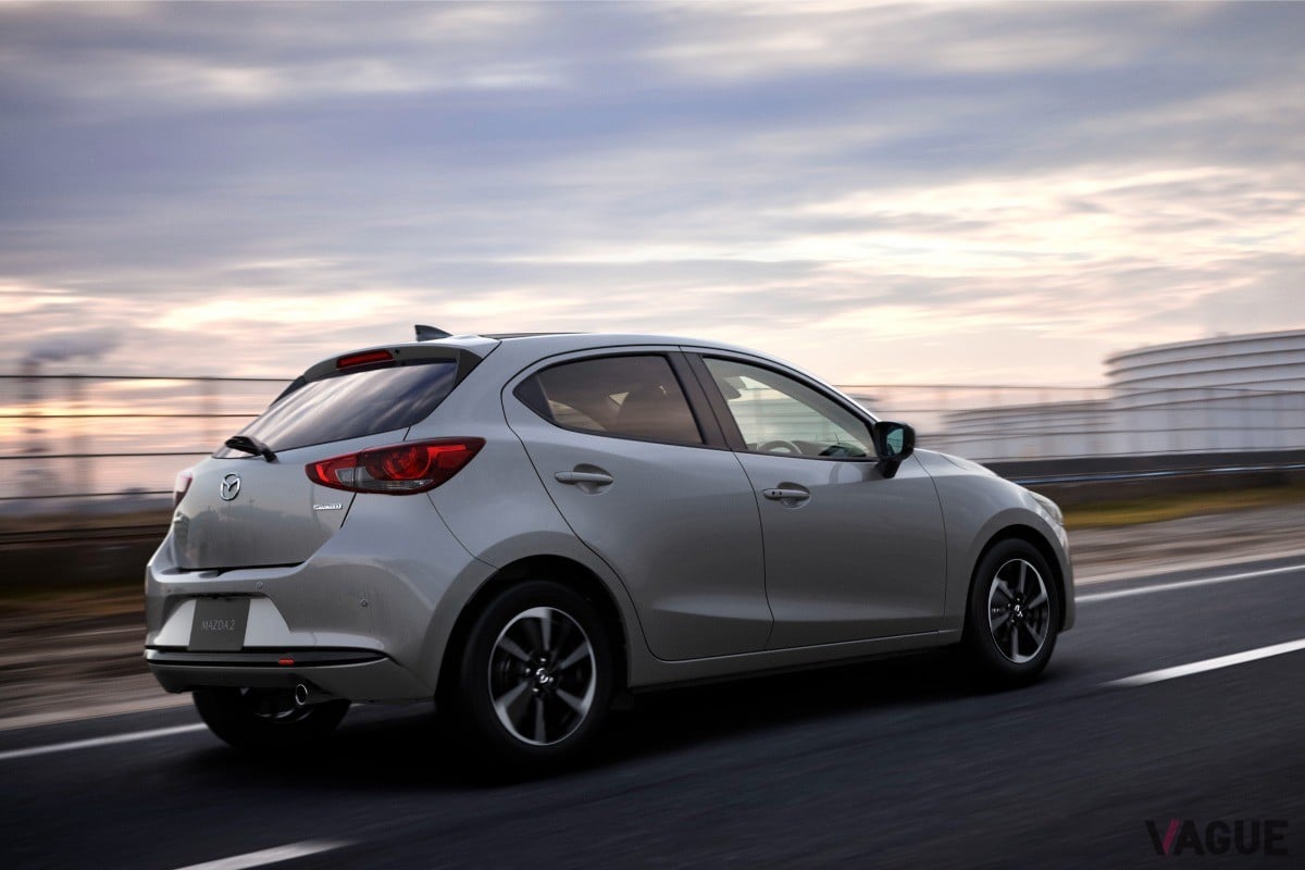 マツダ「マツダ2 15スポーツ＋」