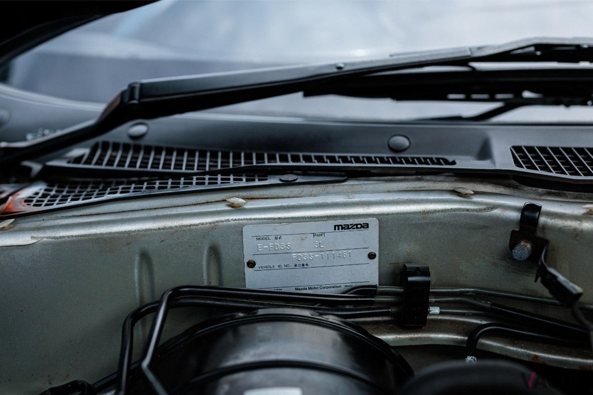 ヴェイルサイド製ボディキットを装着した1992年式マツダ「RX-7」