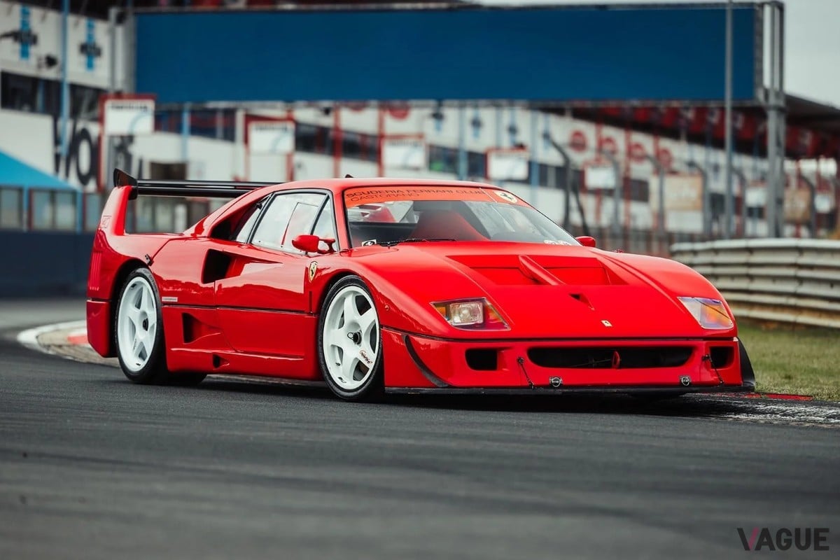 F40 コンペティツィオーネ フェラーリ - 落札価格は約4億円！ | 京商