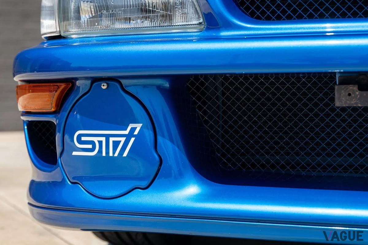 1998年式スバル「インプレッサ22B STiバージョン」