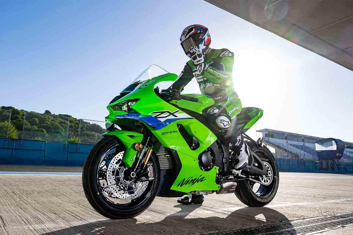 カワサキ「ニンジャ ZX-10R」
