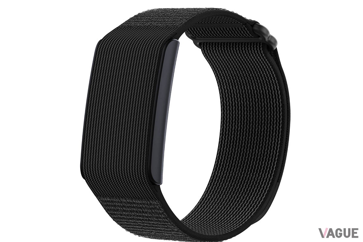 「Amazfit Helio Strap」（1万5900円 消費税込）