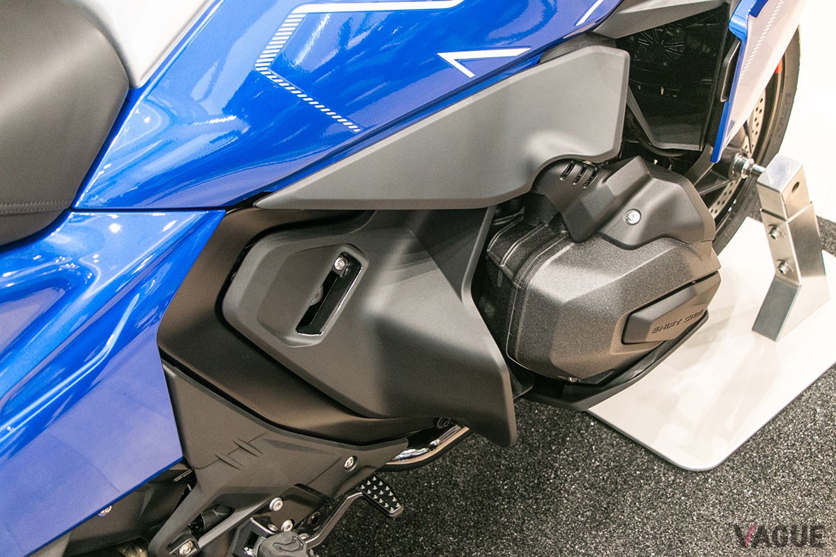 BMW新型「R1300RT」
