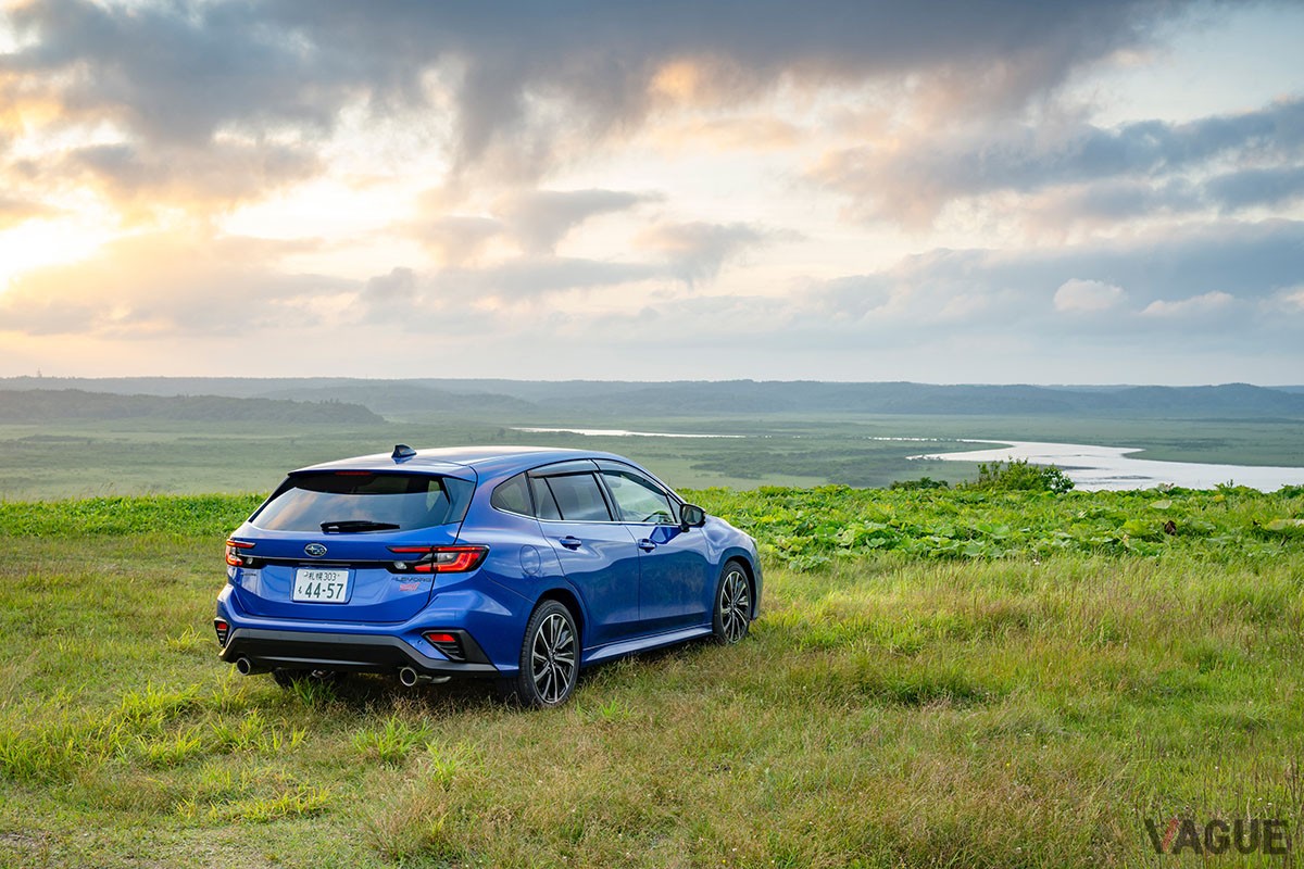 スバル「レヴォーグ STIスポーツ Rブラック リミテッド」