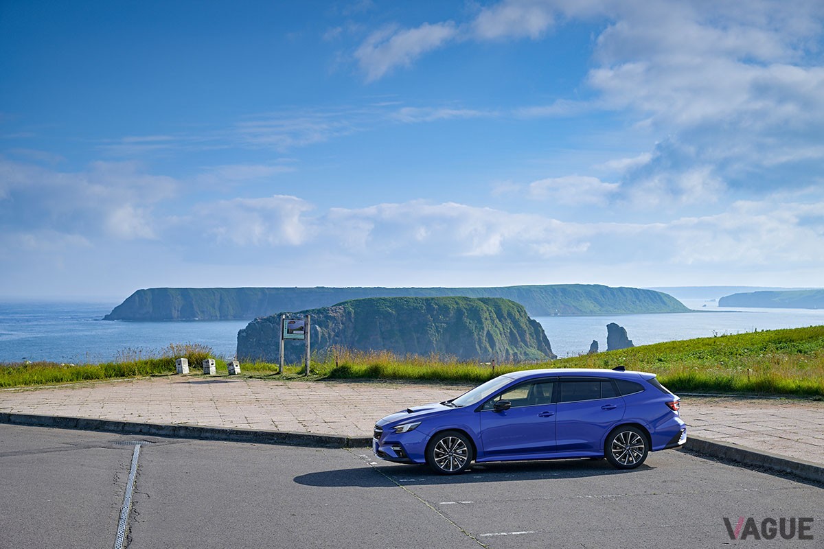 スバル「レヴォーグ STIスポーツ Rブラック リミテッド」