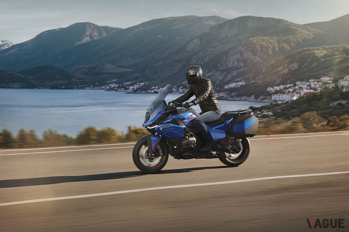 BMW新型「R1300RT」