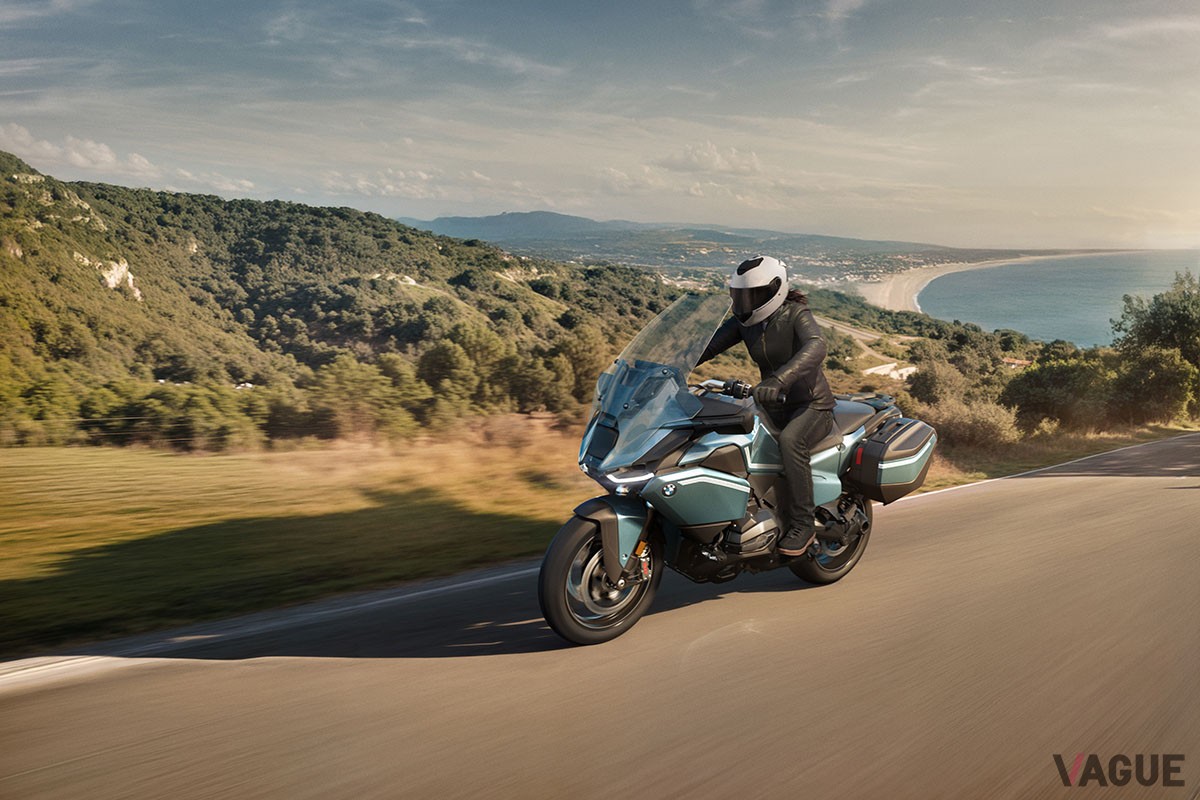 BMW新型「R1300RT」