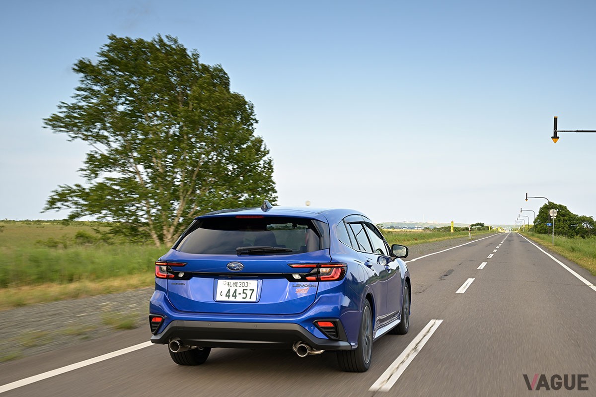 スバル「レヴォーグ STIスポーツ Rブラック リミテッド」