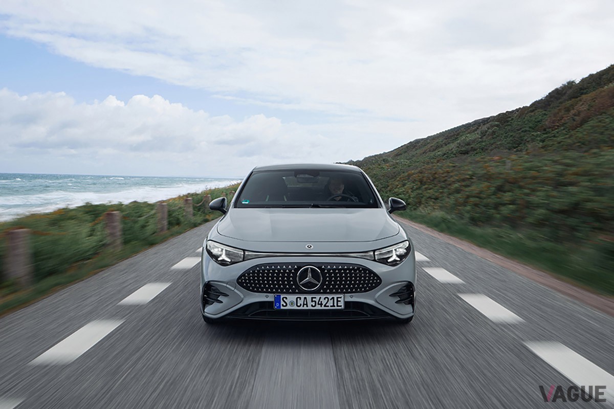 メルセデス・ベンツ新型「CLA350 4マチック with EQテクノロジー」