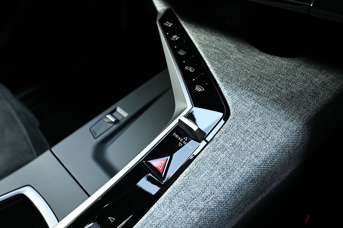 プジョー新型「3008」