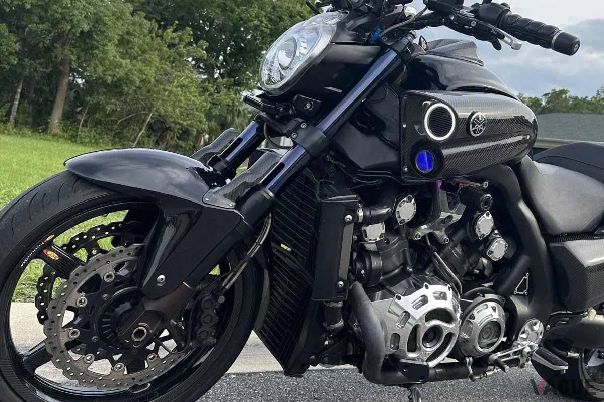 米国オークションに登場、落札された2009年式ヤマハ「VMAX」