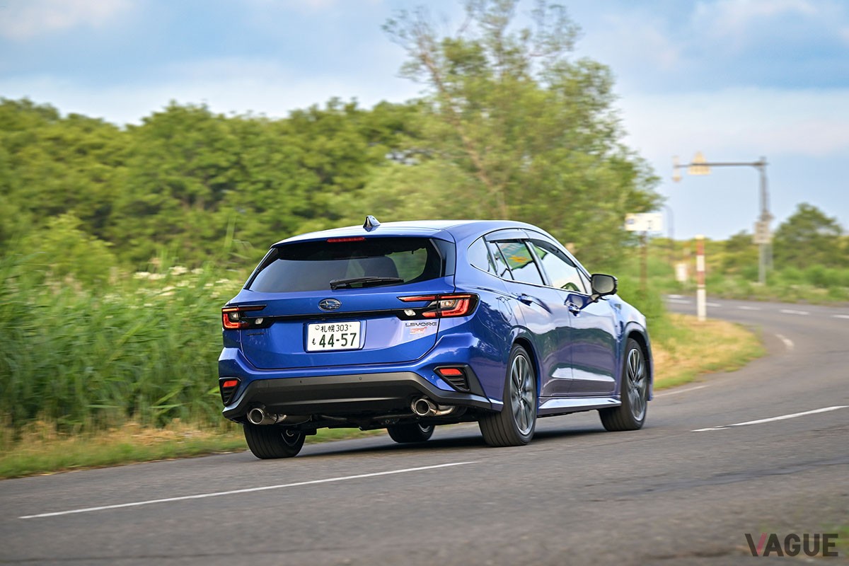 スバル「レヴォーグ STIスポーツ Rブラック リミテッド」
