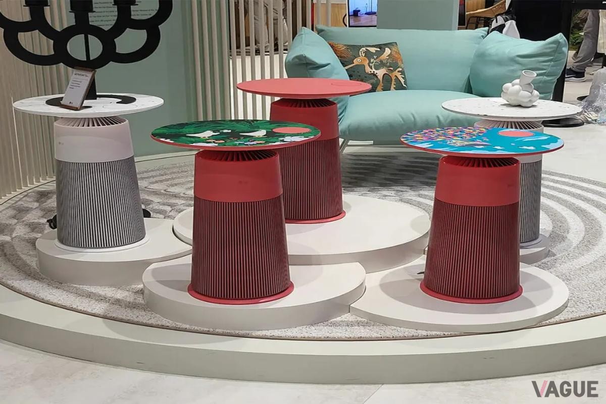 テーブルと一体となった空気清浄機がLGのAeroFurniture