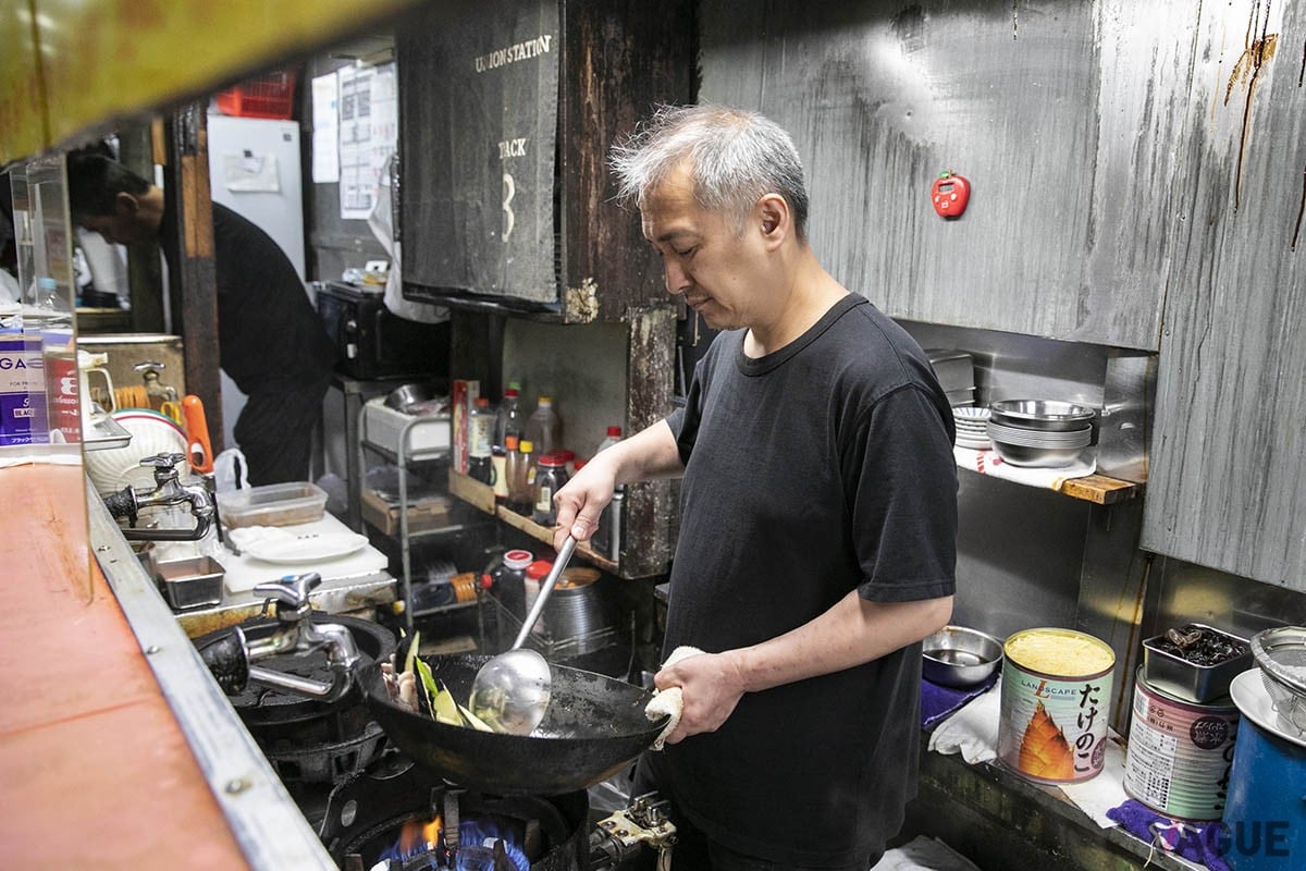 「夏季限定じゃないけれど、ゴマだれ、あっさりした冷やし中華そばが暑い季節はおすすめですよ」(店長の松田さん)