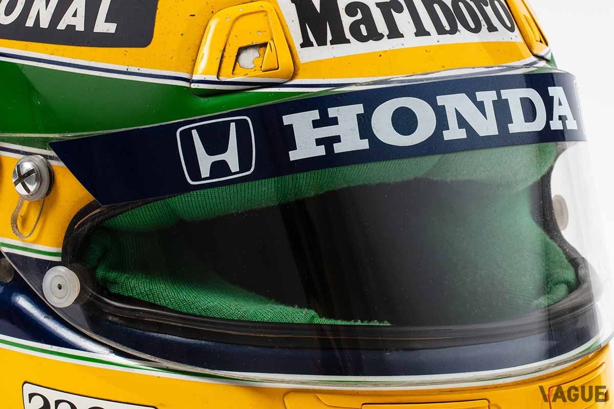 オークションに出品予定のアイルトン・セナ選手のヘルメット（1991年シーズン）