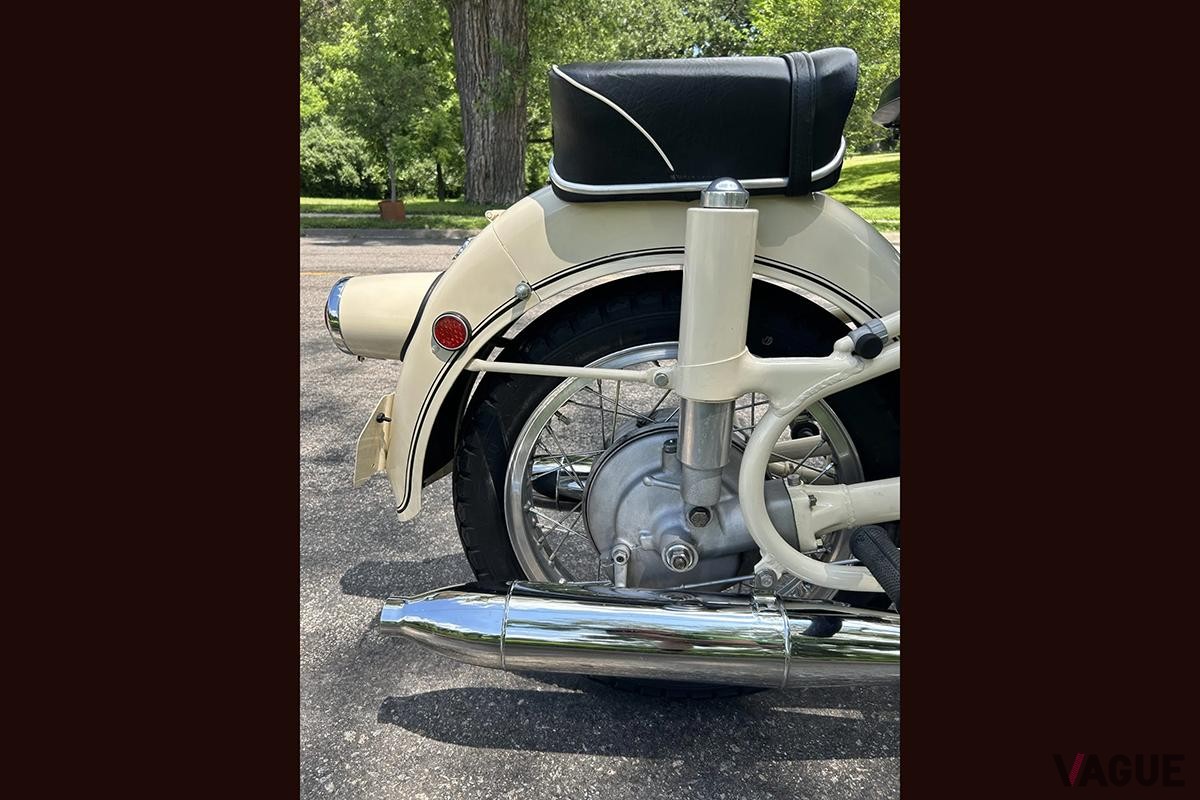 米国のオンラインオークションに出品されている1969年製BMW「R69US」