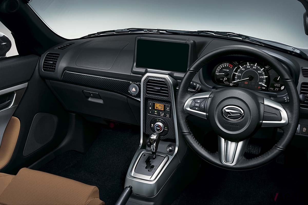 ダイハツ「コペン・ローブ」