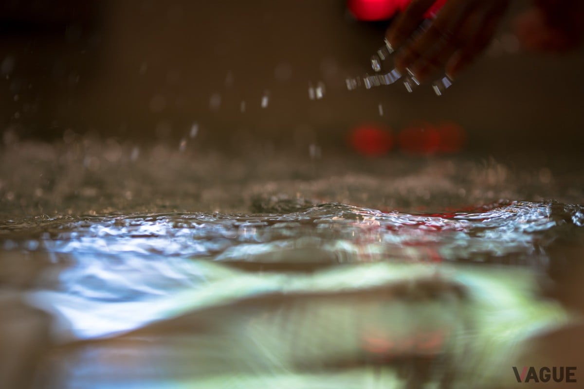 高尾山麓のフレッシュな地下水を利用